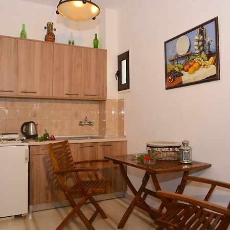 Alexandra Apartments Melíkia 외부 사진