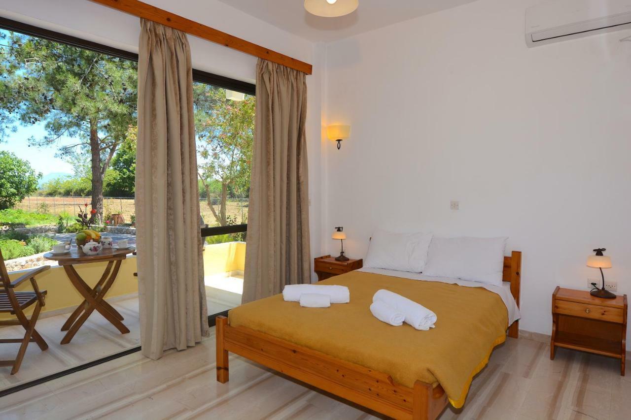 Alexandra Apartments Melíkia 외부 사진