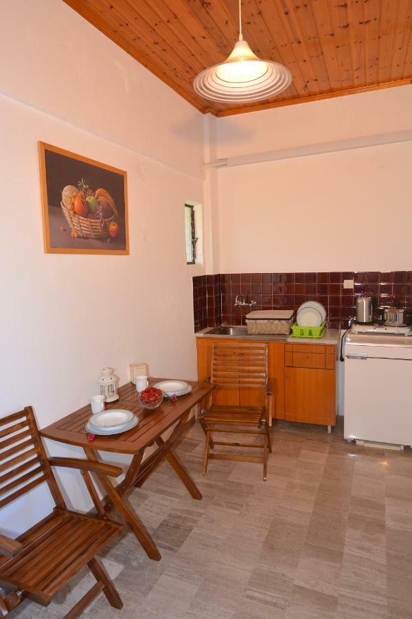 Alexandra Apartments Melíkia 외부 사진