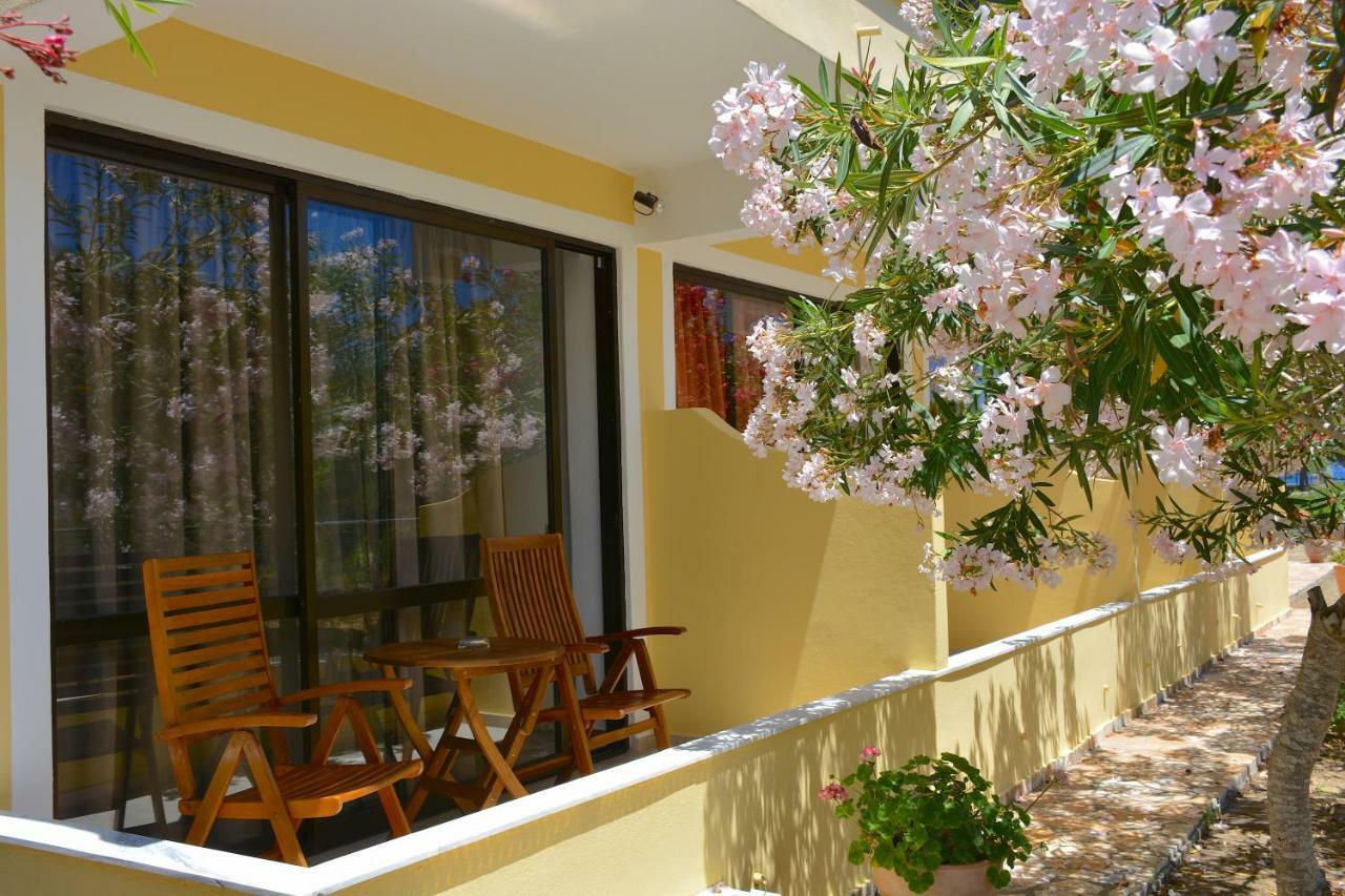 Alexandra Apartments Melíkia 외부 사진