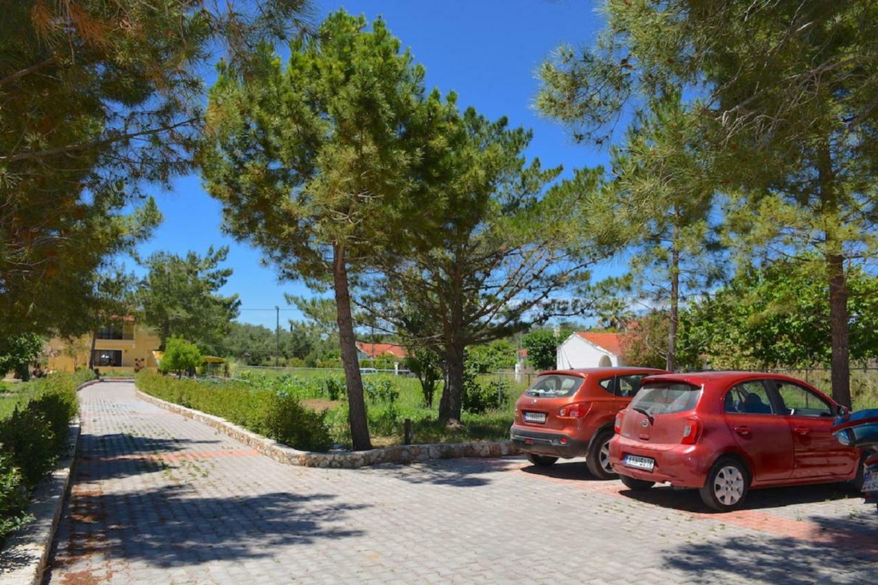 Alexandra Apartments Melíkia 외부 사진